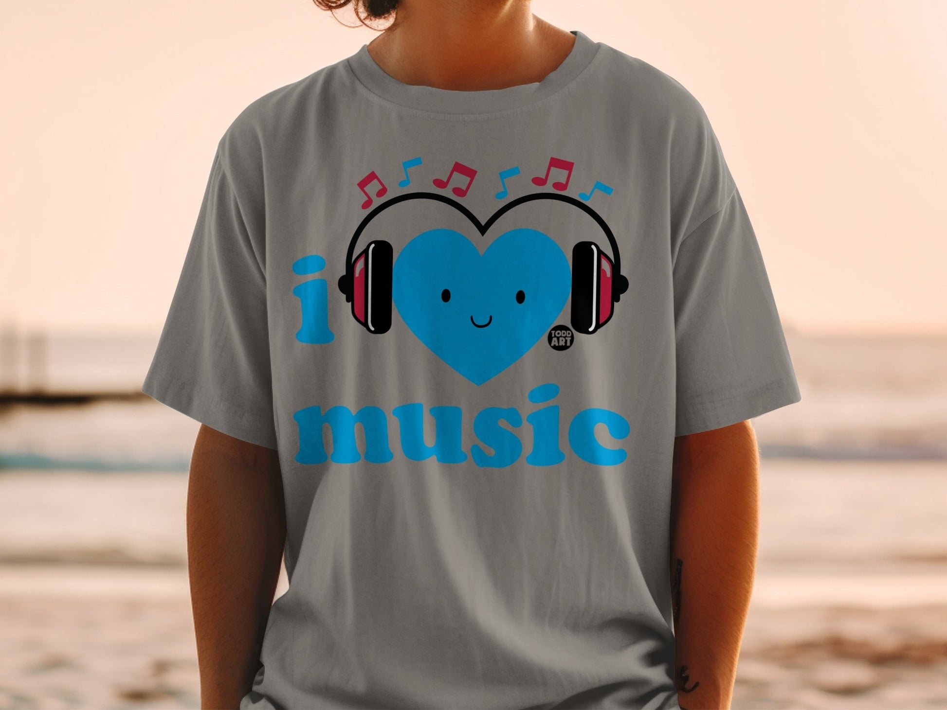 I Heart Music Headphones Design Graphic T-Shirt