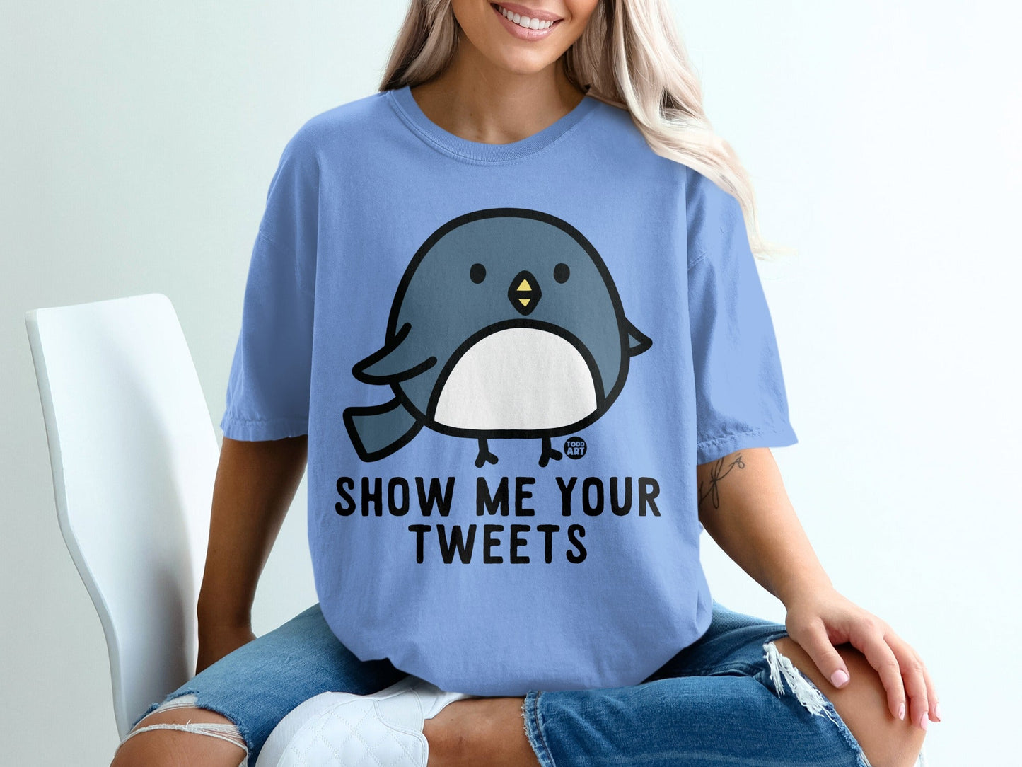 Show Me Your Tweets Bird Graphic T-Shirt