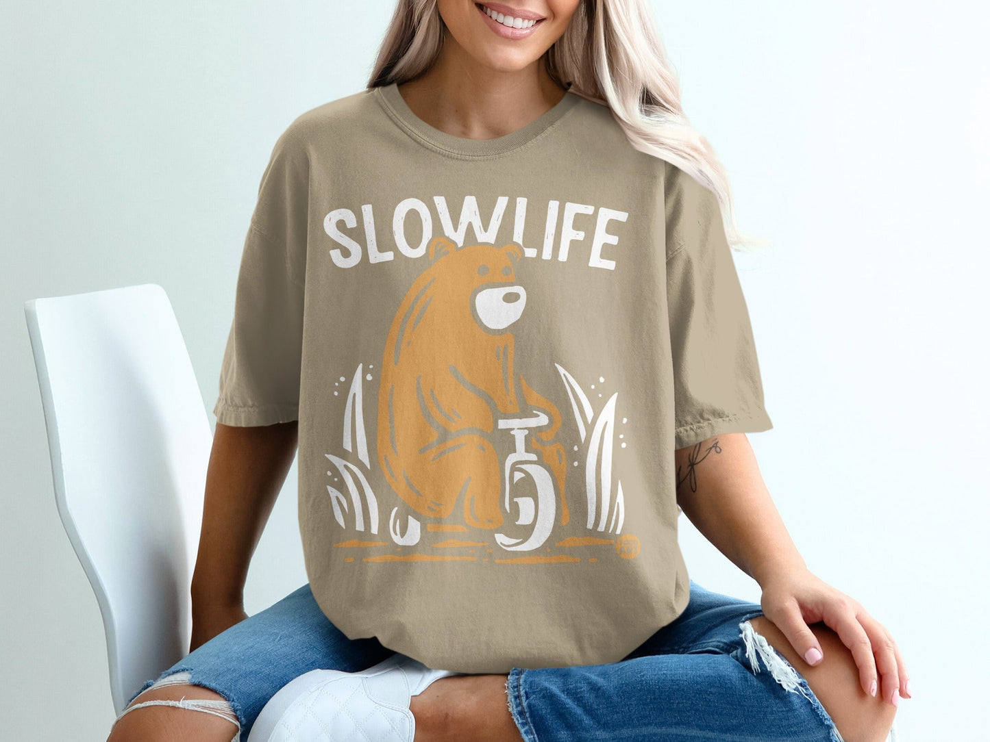 SLOWLIFE Relaxed Bear on Tricycle Graphic Tee Shirt