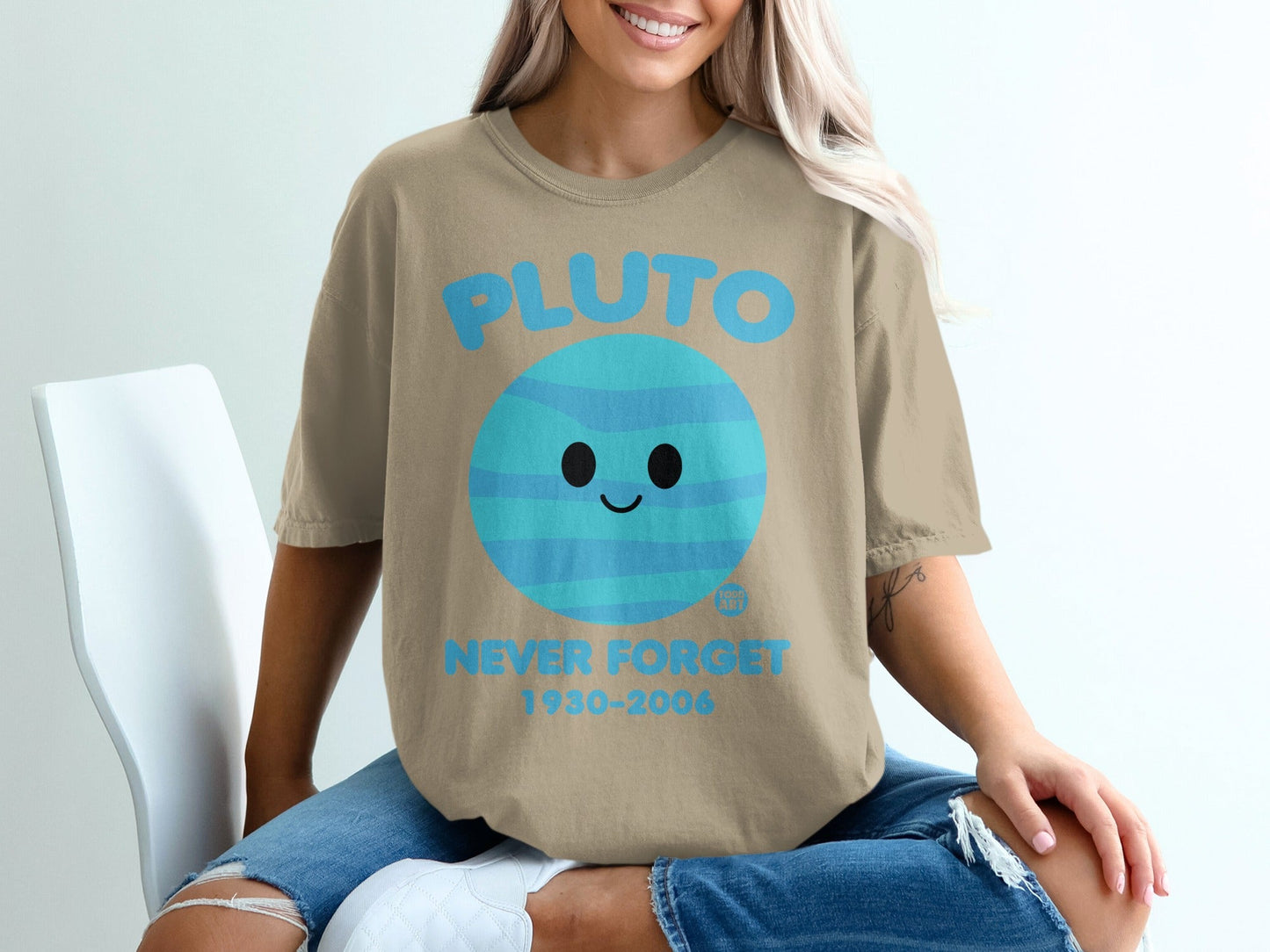 Pluto Never Forget 1930-2006 Graphic Tee