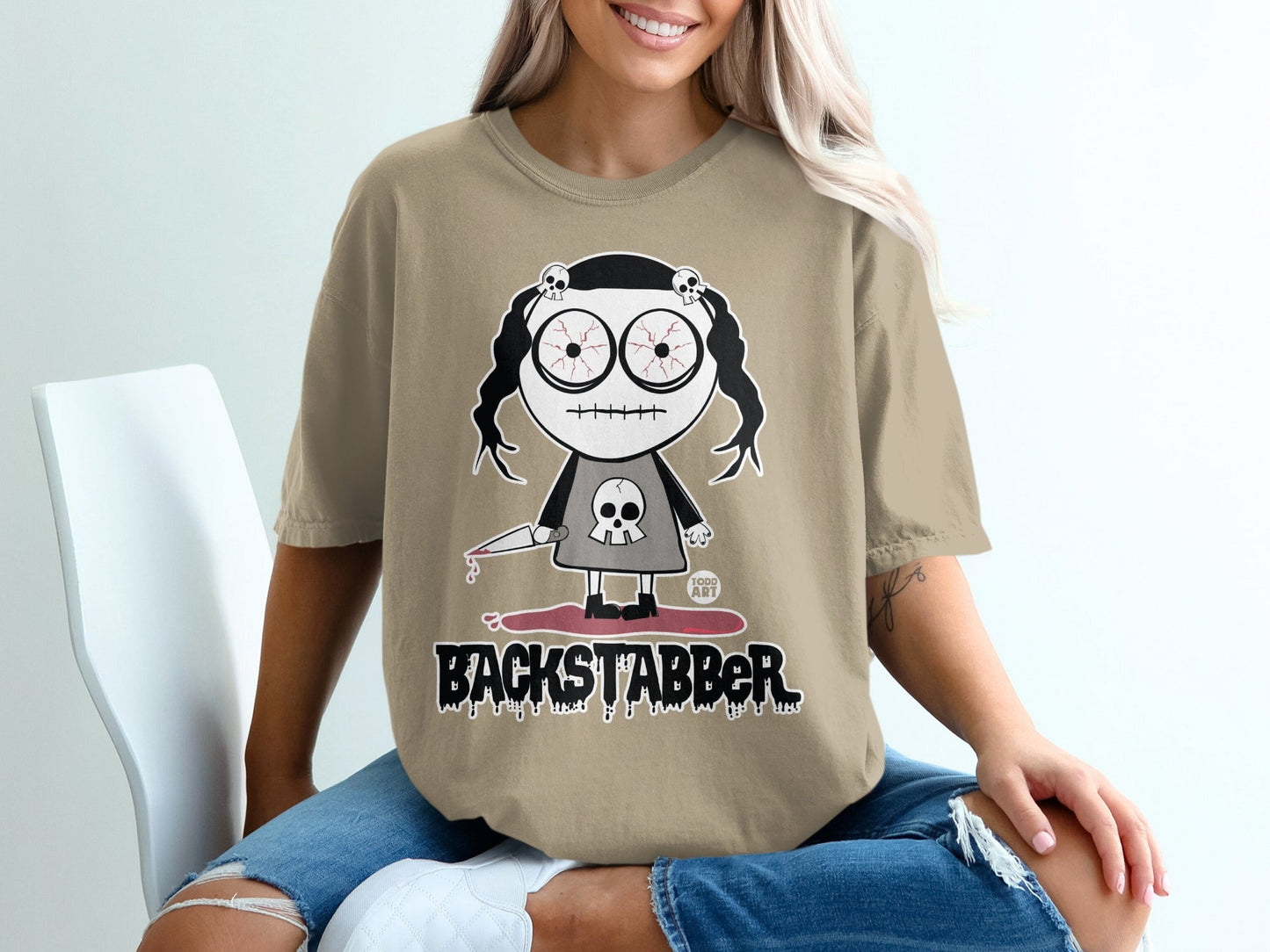 Creepy Cute Backstabber Graphic Tee-Shirt