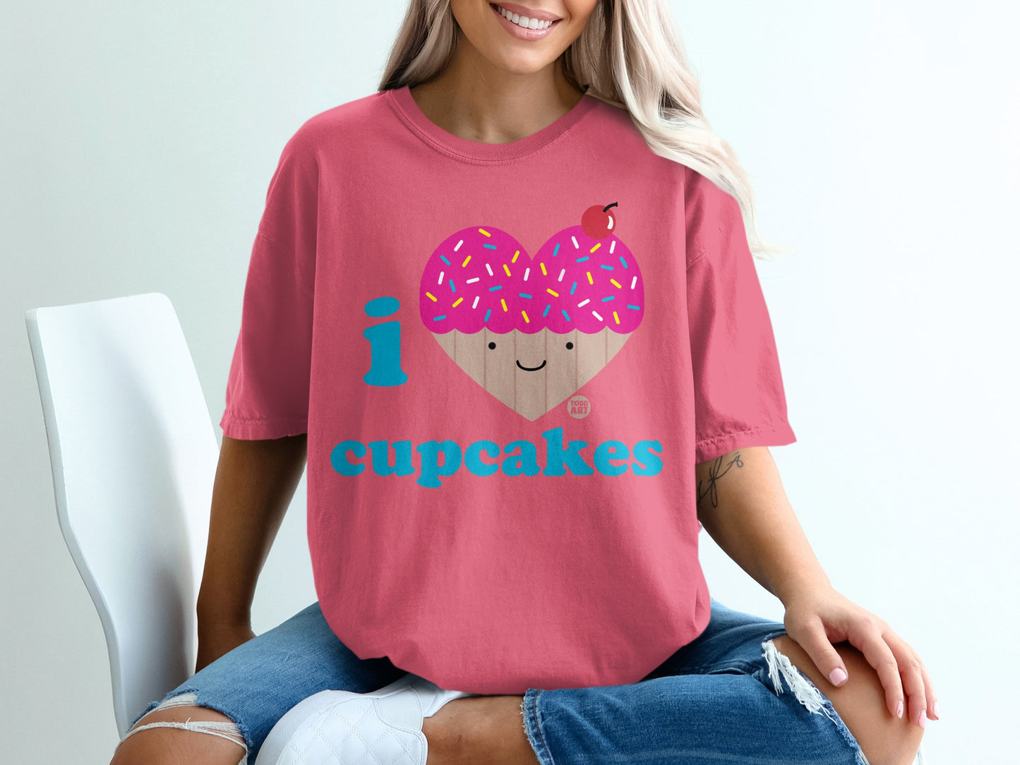 I Heart Cupcakes Graphic Tee Funny Bakery Lover Shirt