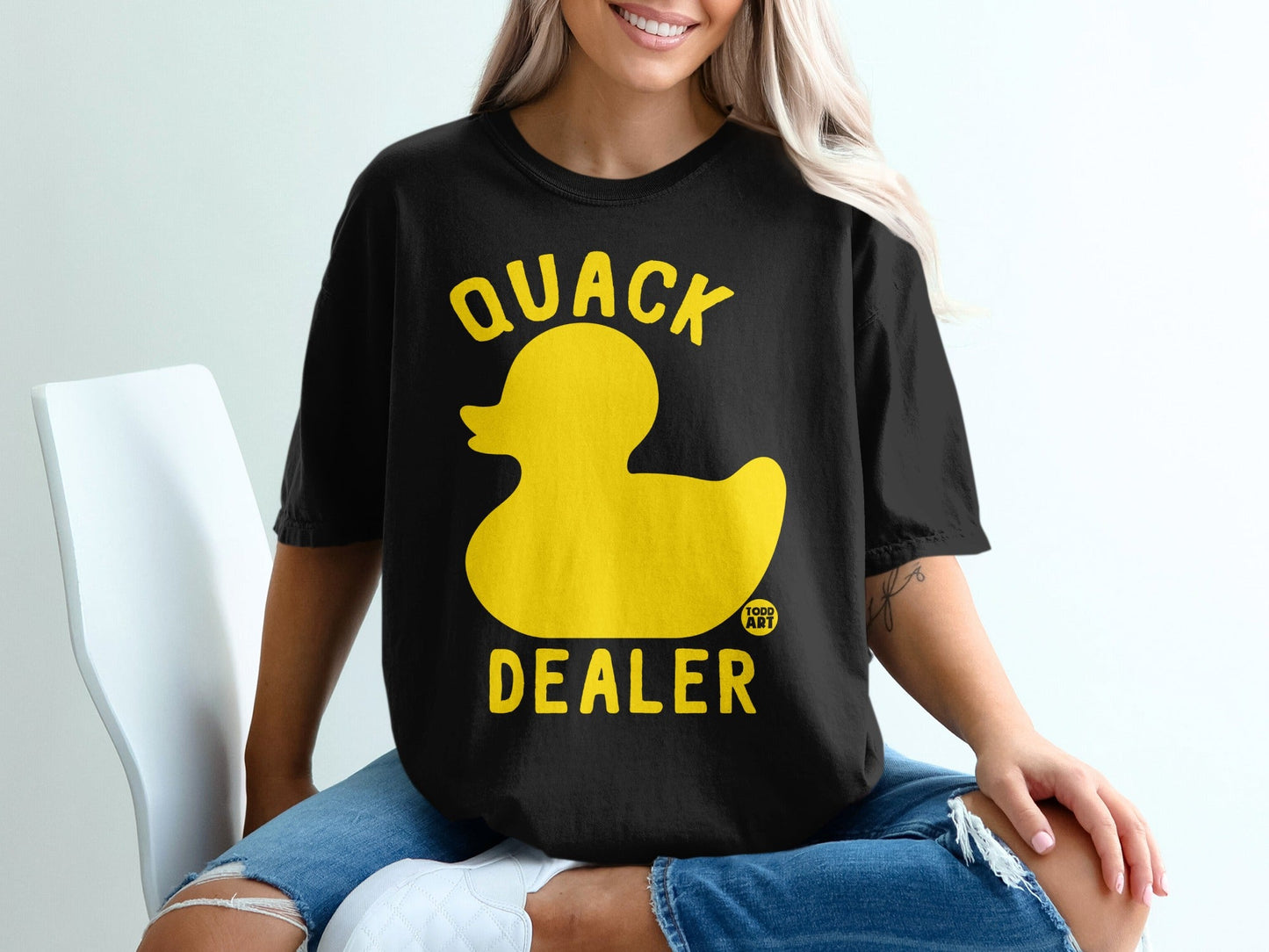 Fun Quack Dealer Graphic Duck Design T-shirt