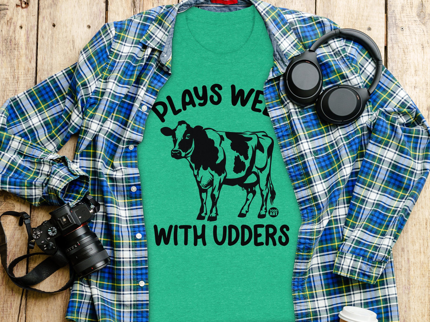 Plays Well With Udders Graphic Tee Shirt Outfit