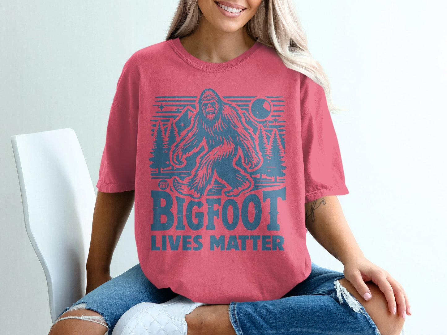 Bigfoot Lives Matter Graphic Tee T-shirt