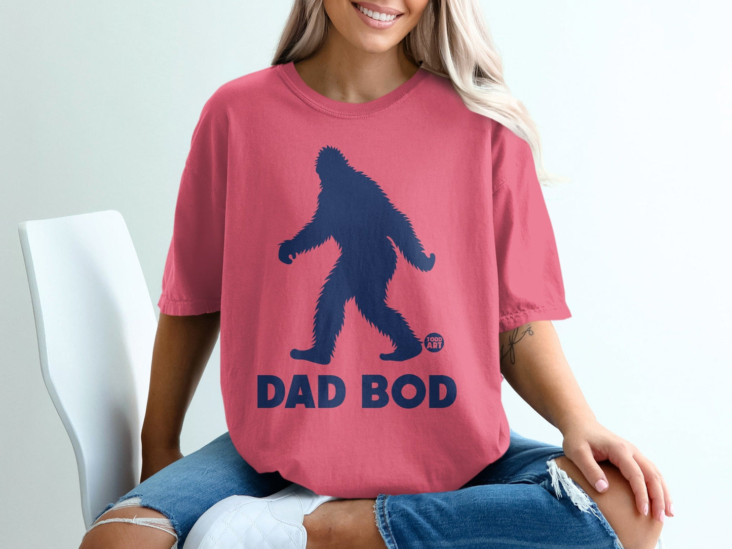 Funny Sasquatch Dad Bod Graphic Pink T-Shirt