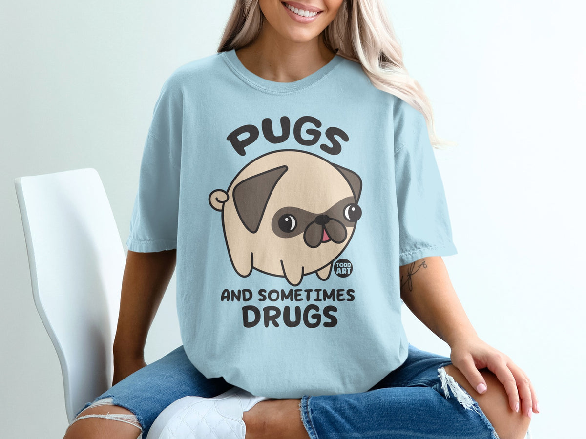 Pugs And Sometimes Drugs Cute Graphic T-shirt