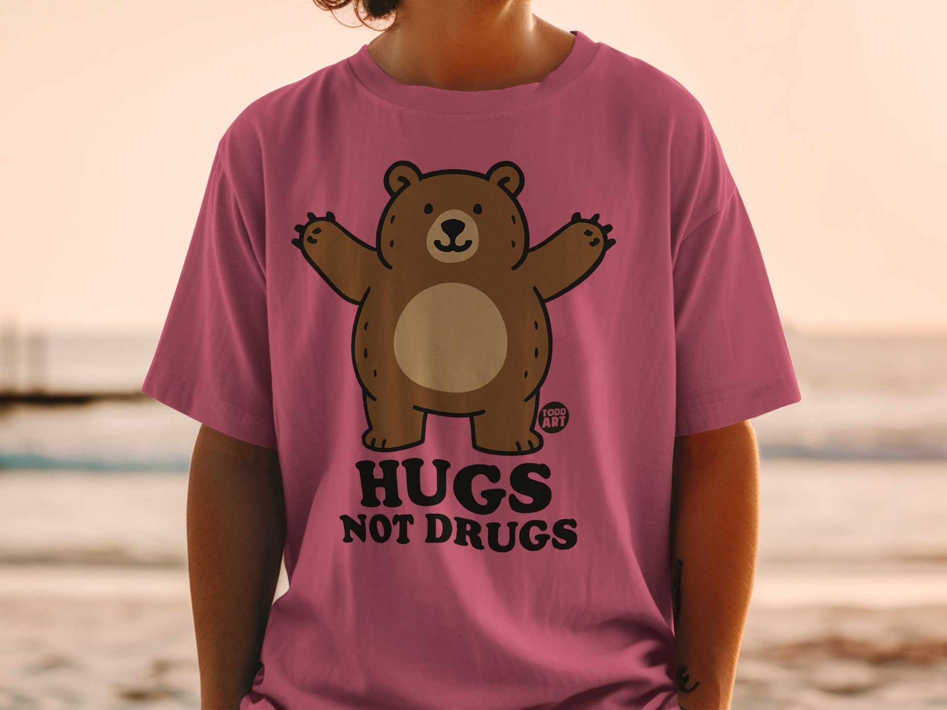 Hugs Not Drugs Cute Bear Graphic T-shirt