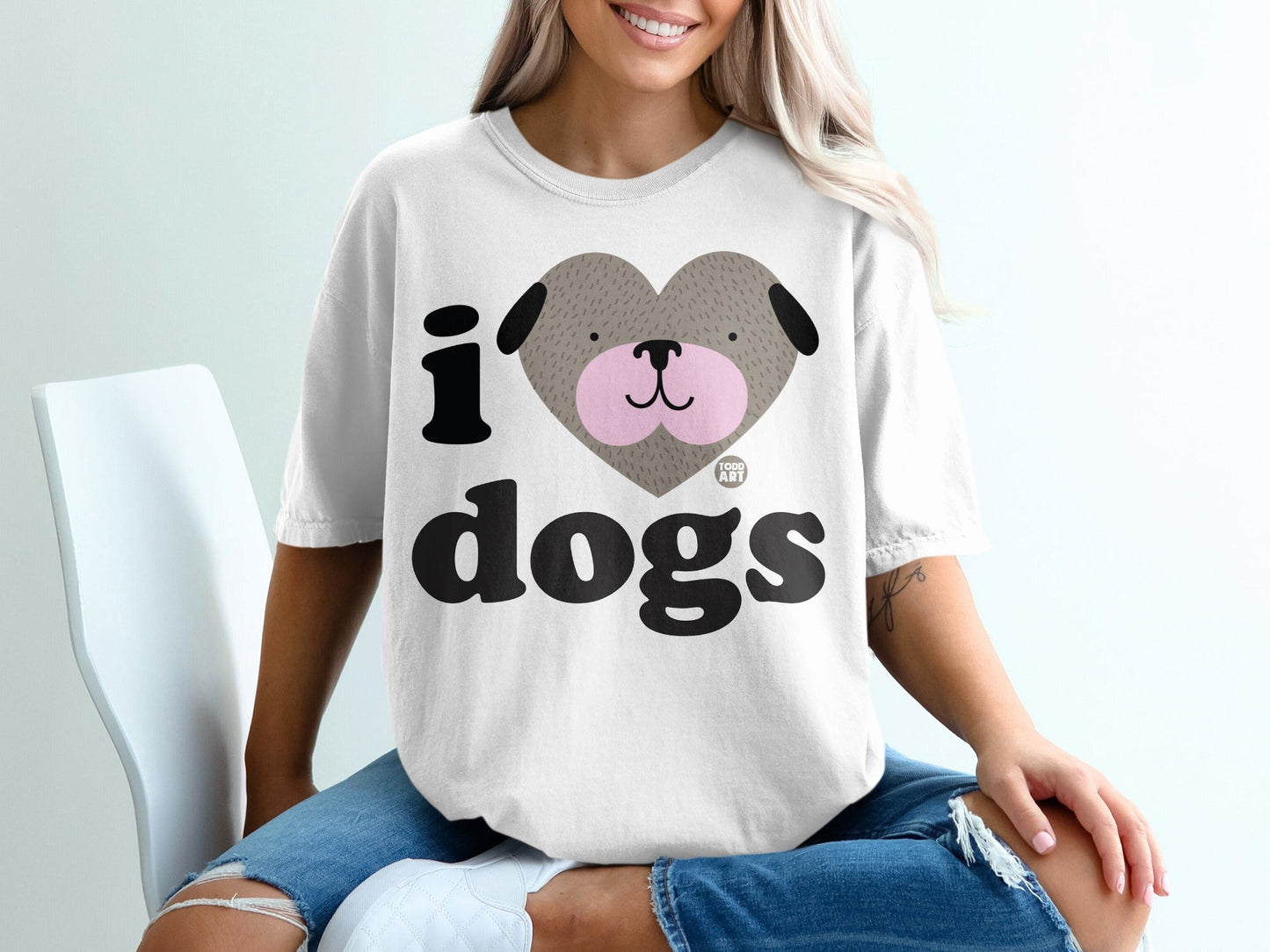 I Love Dogs Cute Dog Face Graphic T-Shirt