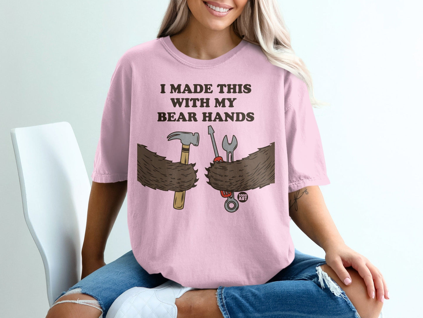 I Made This With My Bear Hands Funny Graphic T-Shirt