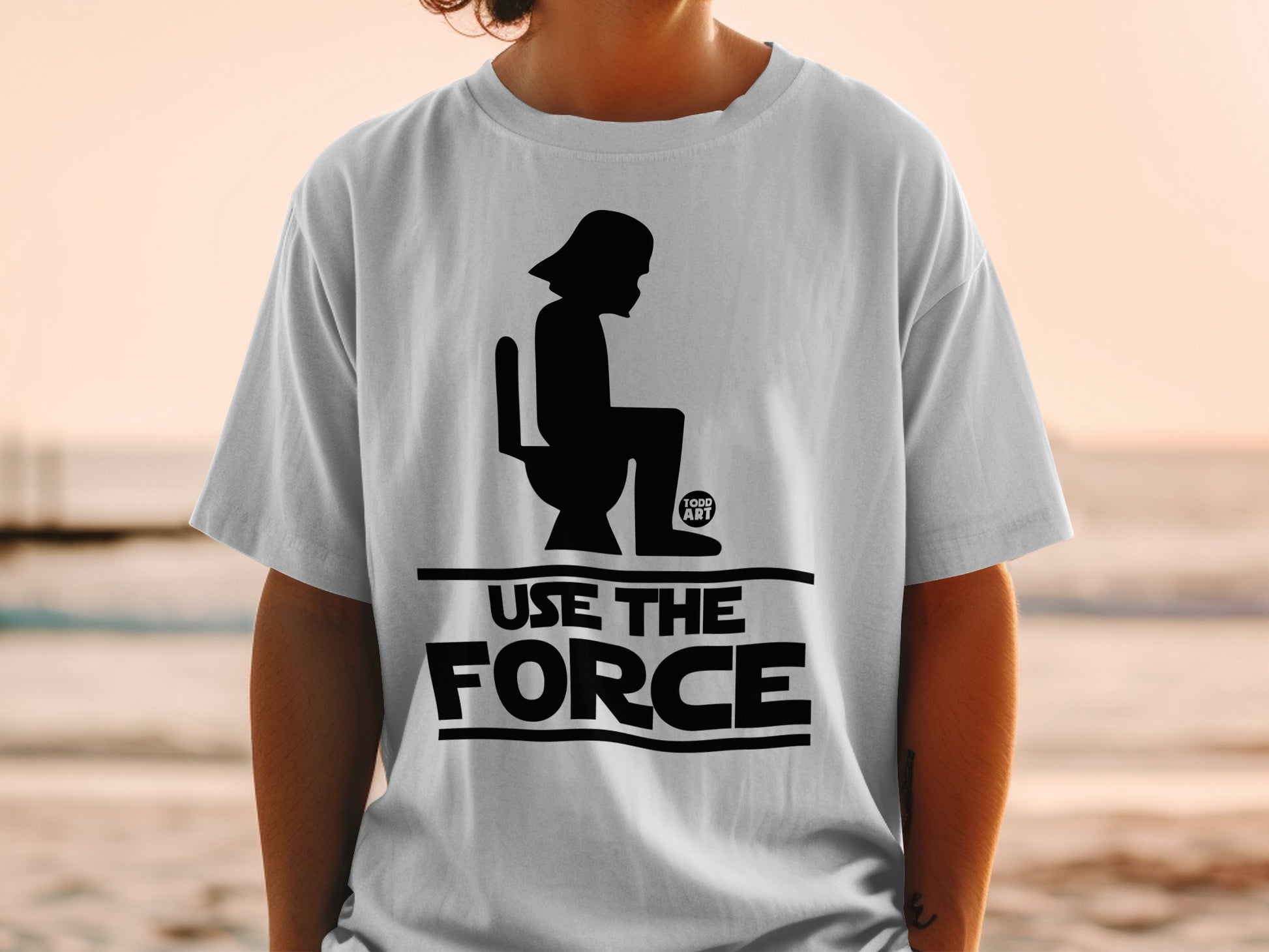 T-shirt with Darth Vader sitting on a toilet and "Use the Force" text.