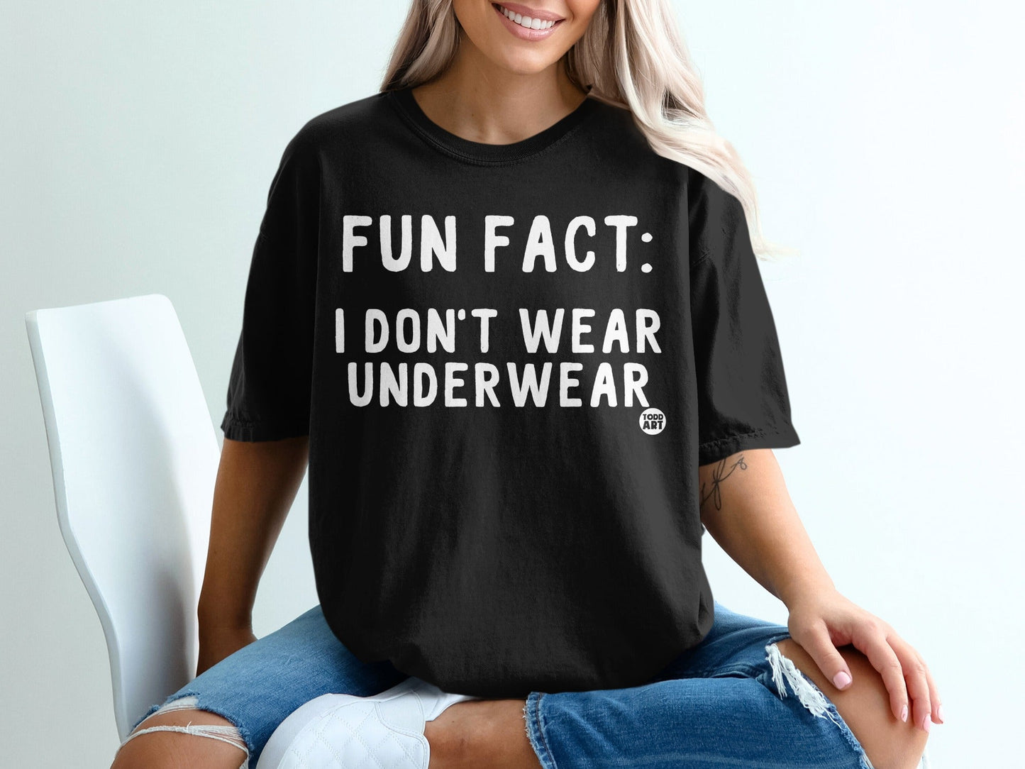 Fun Fact I Don't Wear Underwear Graphic T-shirt