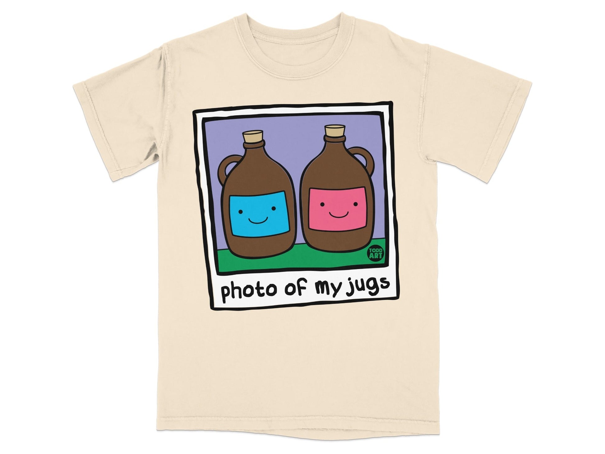 Two cartoon jugs with blue and pink faces, on a cream t-shirt.