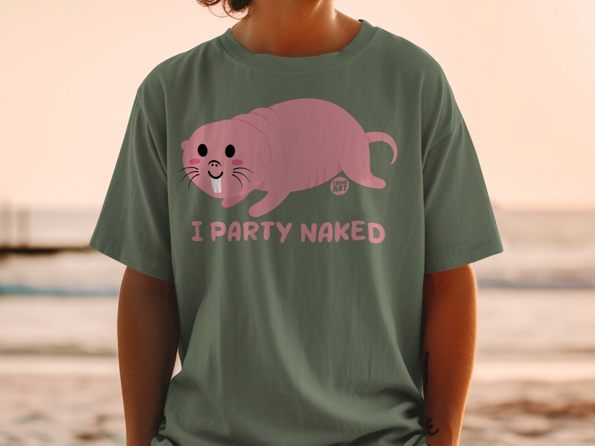Funny I Party Naked Naked Mole Rat Graphic T-Shirt