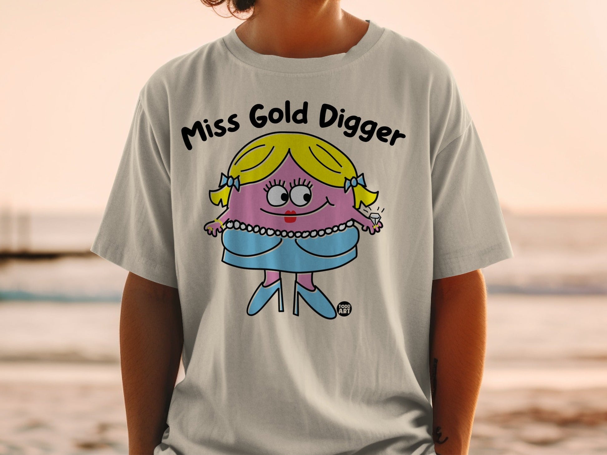 Miss Gold Digger Graphic T-Shirt Fun Casual Wear