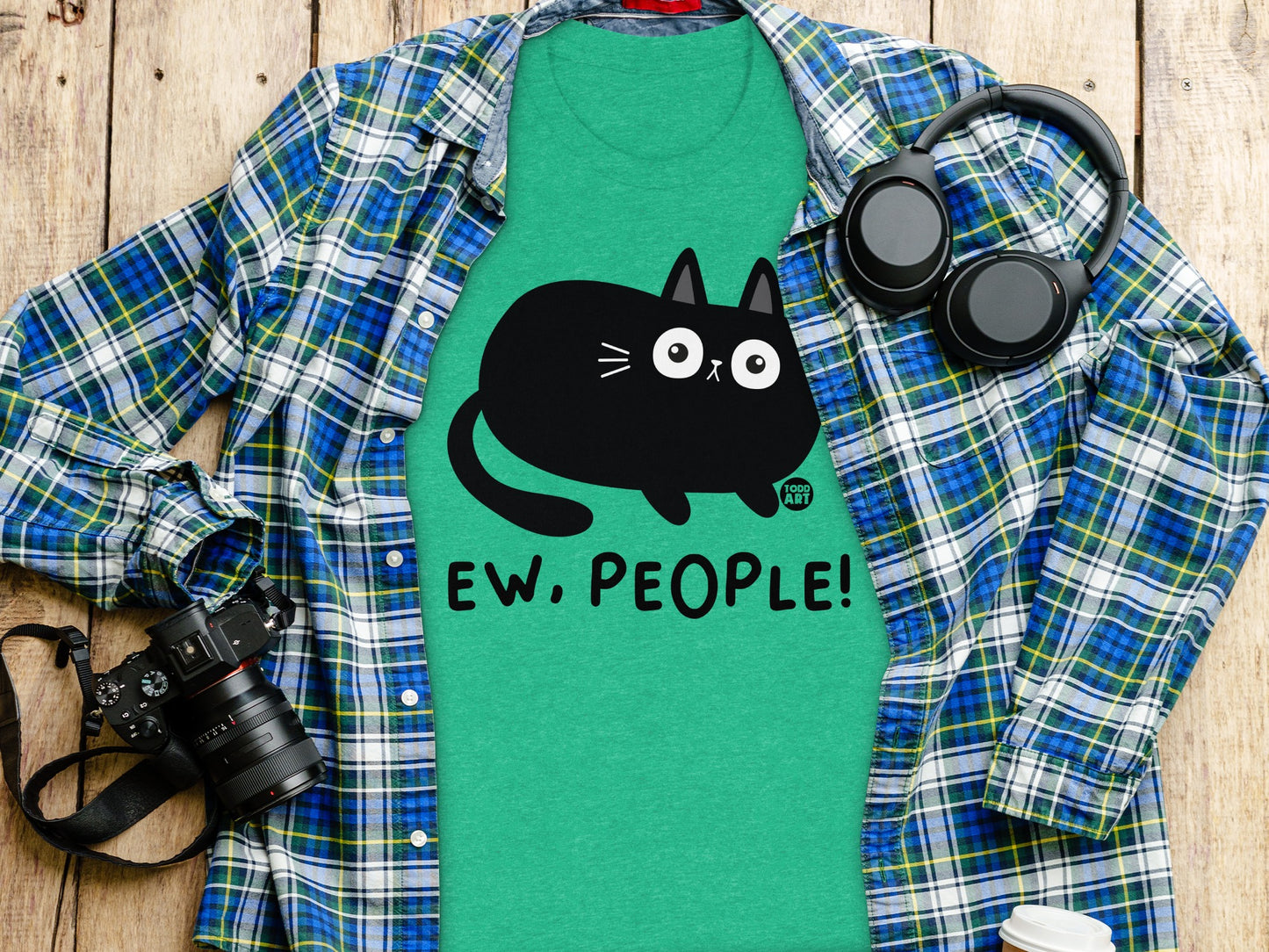 Funny Black Cat Ew People Graphic T-Shirt Product