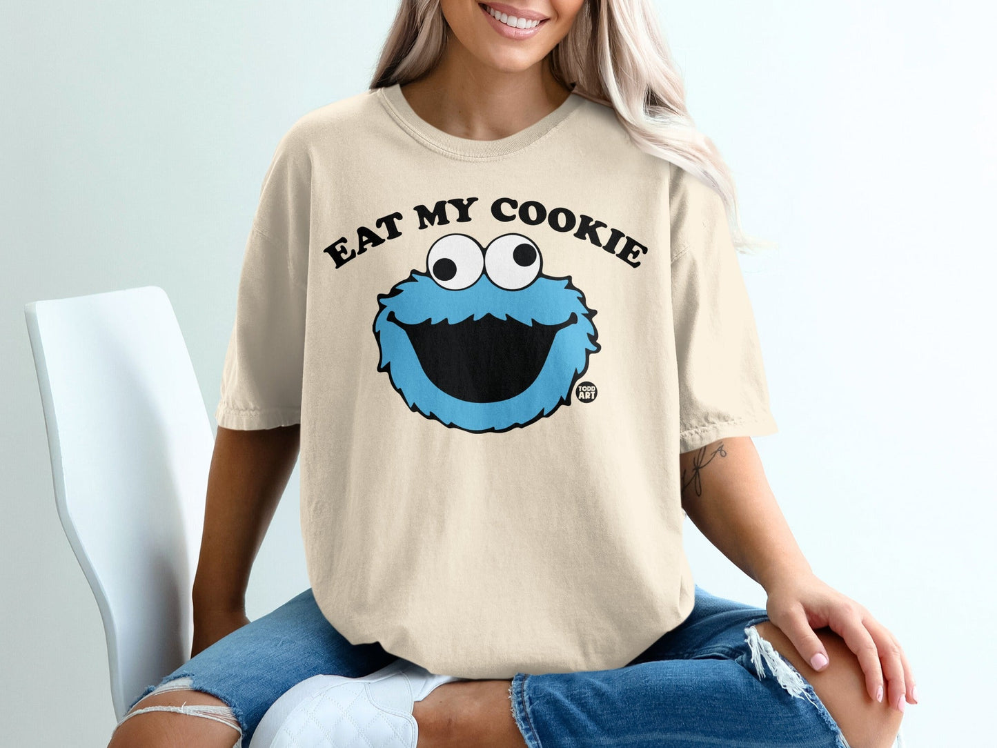 Comfort Colors t-shirt with Cookie Monster saying "Eat My Cookie".