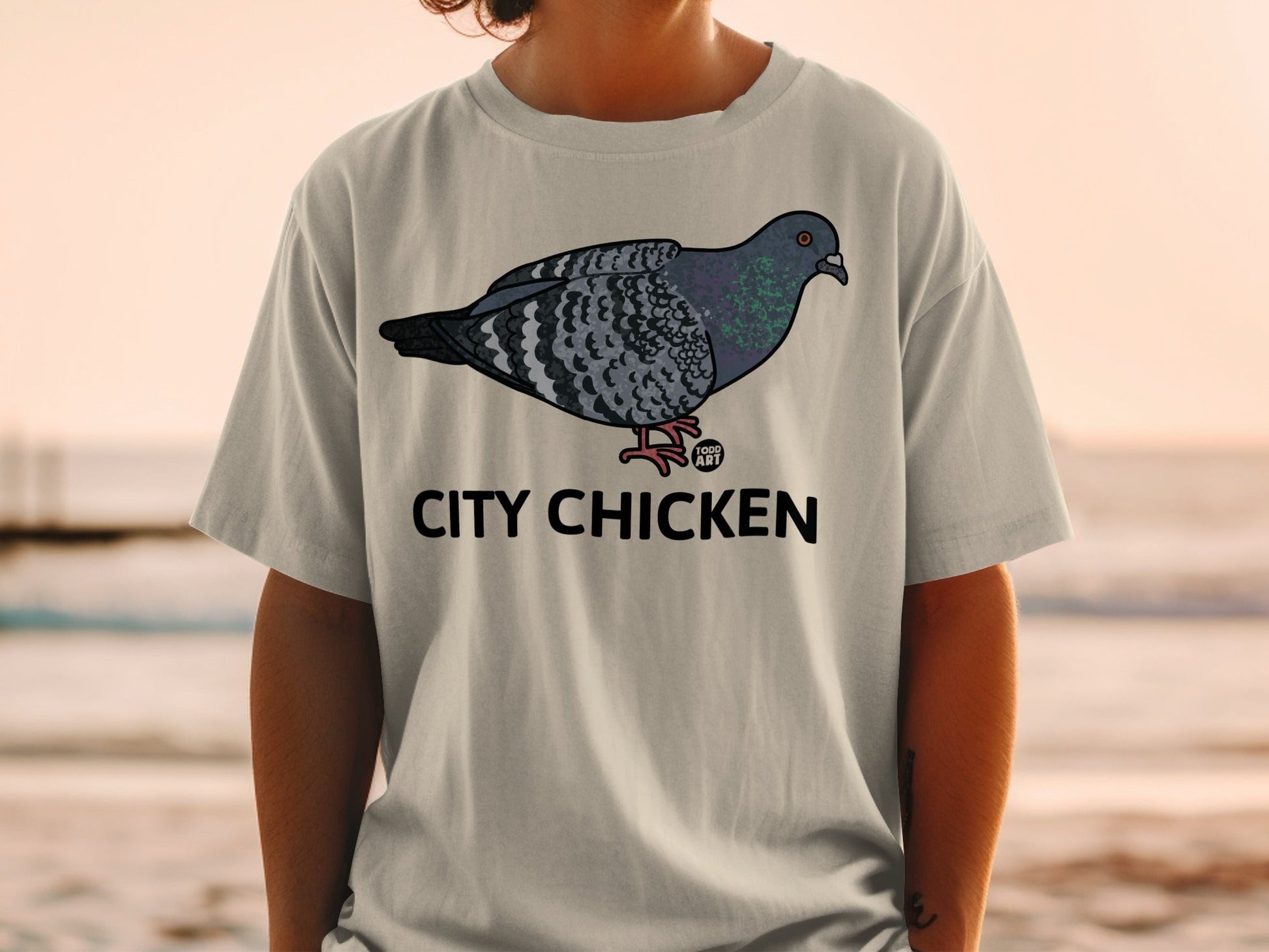 City Chicken Pigeon Graphic Print Casual T-Shirt