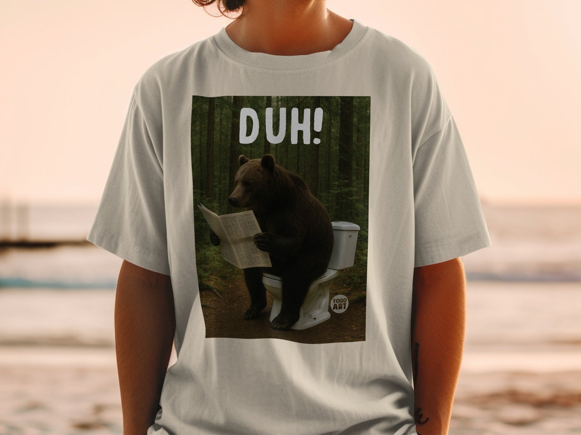 Bear Reading Newspaper on Toilet DUH! T-shirt