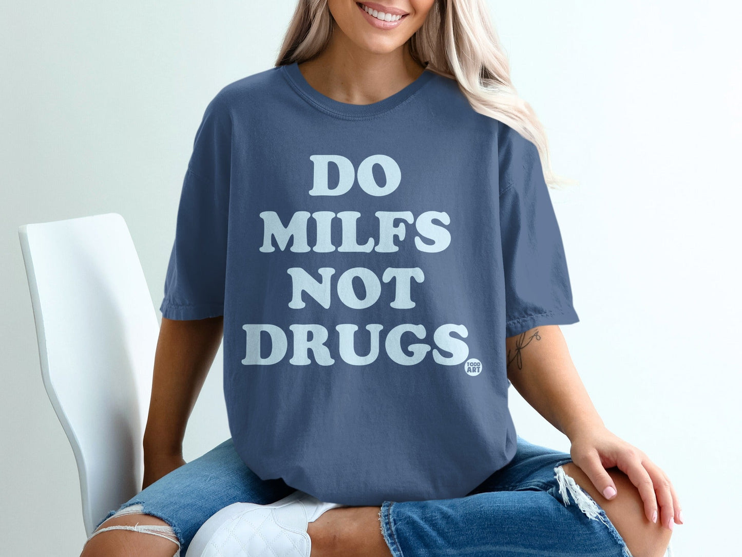 Do MILFS Not Drugs Graphic Tee for Casual Wear