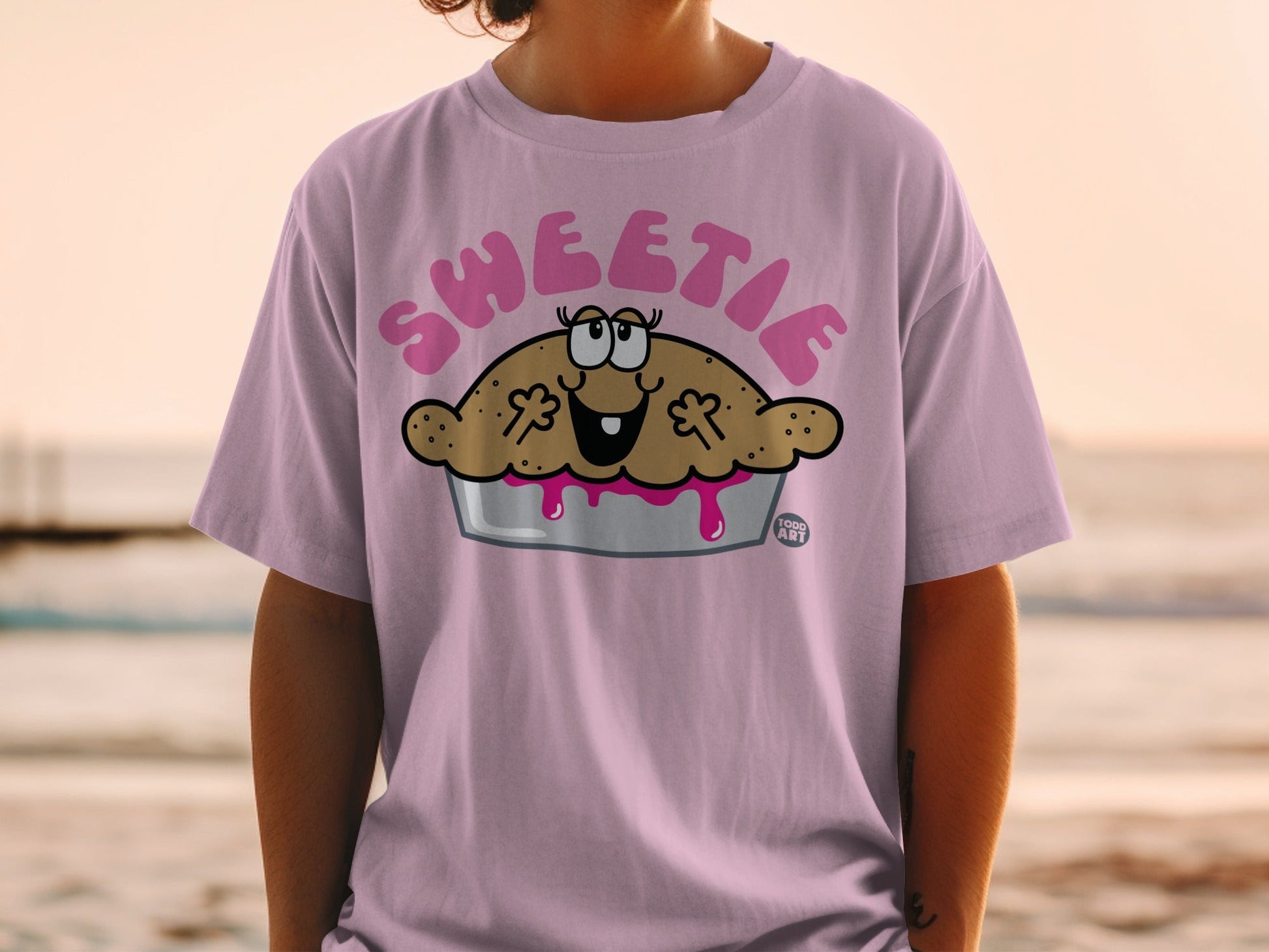 Sweetie Pie Graphic Tee with Cute Cartoon Design