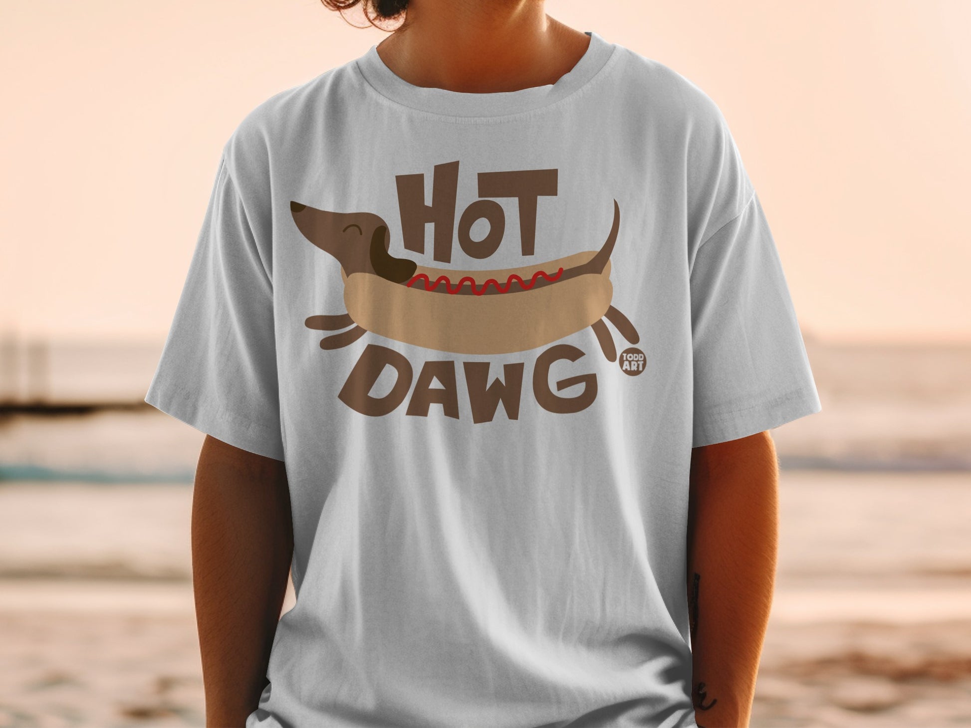 Hot Dawg Graphic T-Shirt for Casual Wear