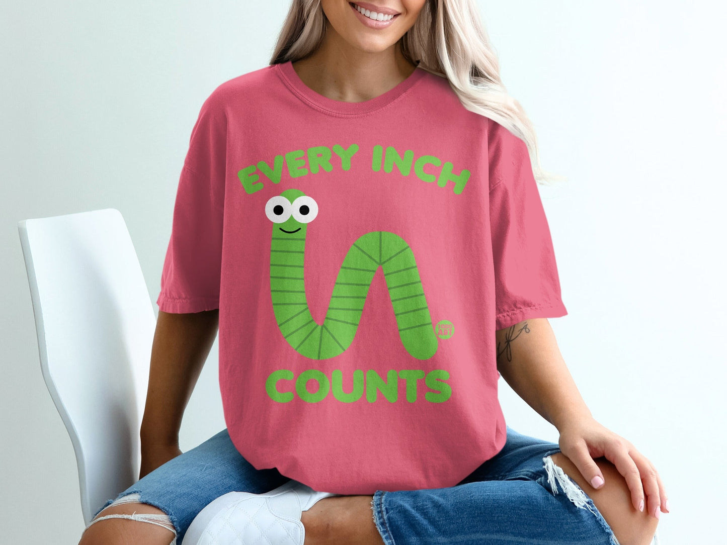Every Inch Counts Cute Green Worm Graphic T-Shirt