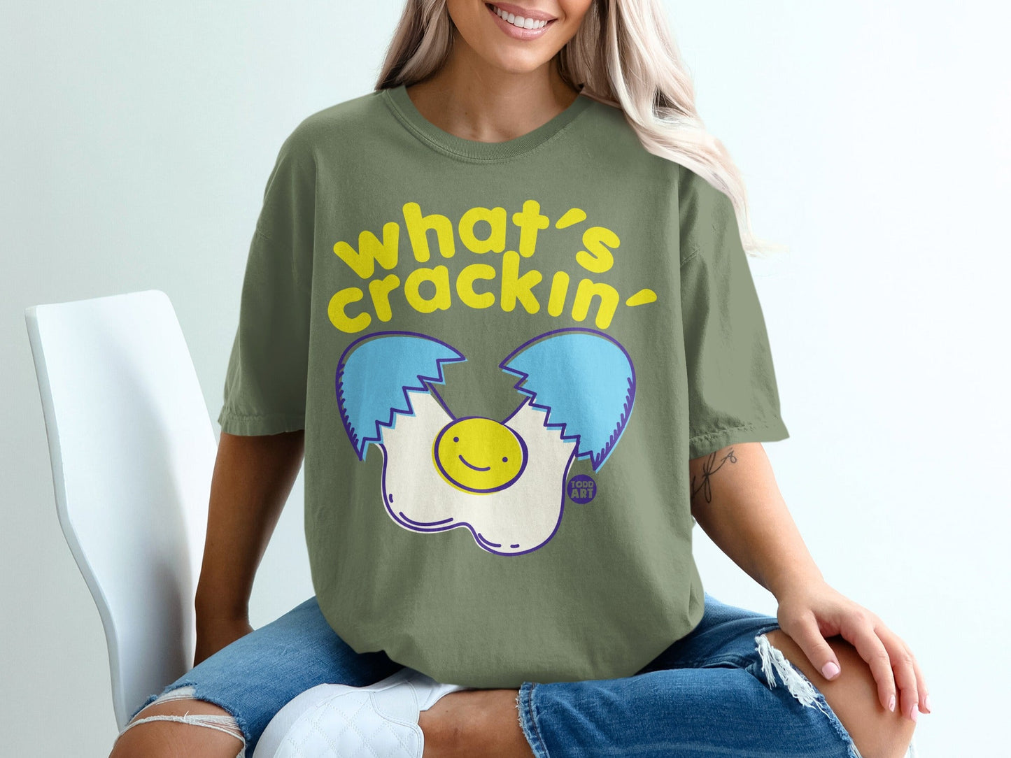 What's Crackin' Cute Egg Graphic T-shirt