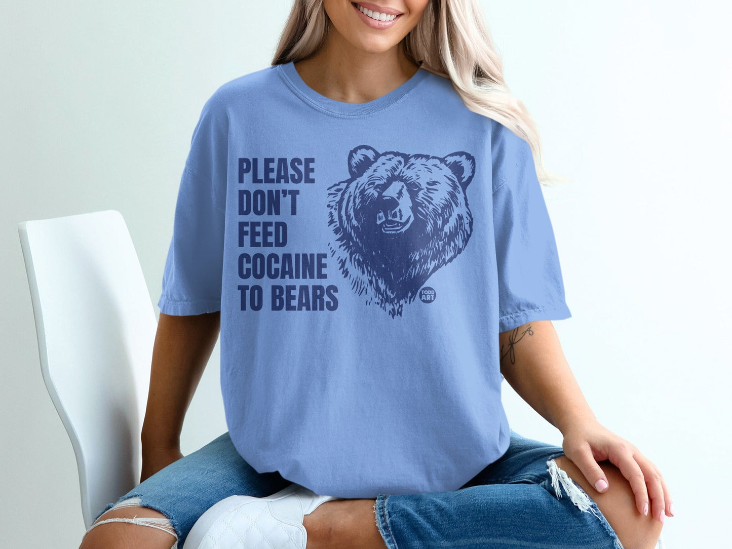 Please Don't Feed Cocaine To Bears Graphic T-Shirt