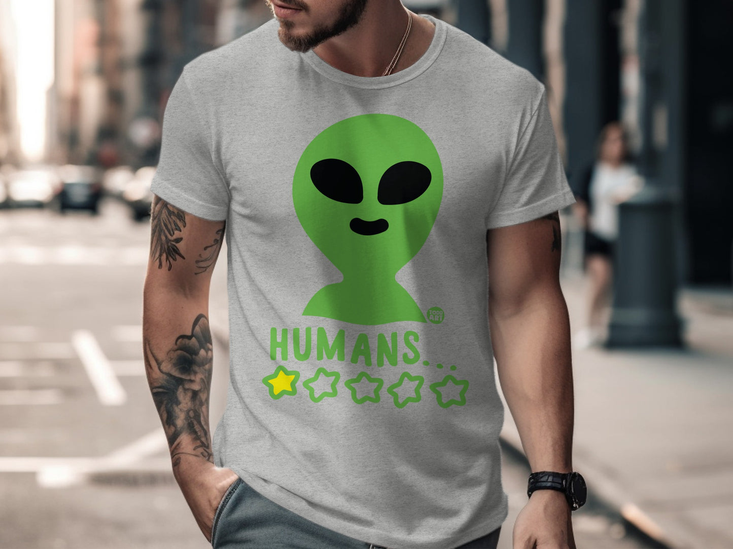 Funny Alien Humans Rating Graphic T-Shirt