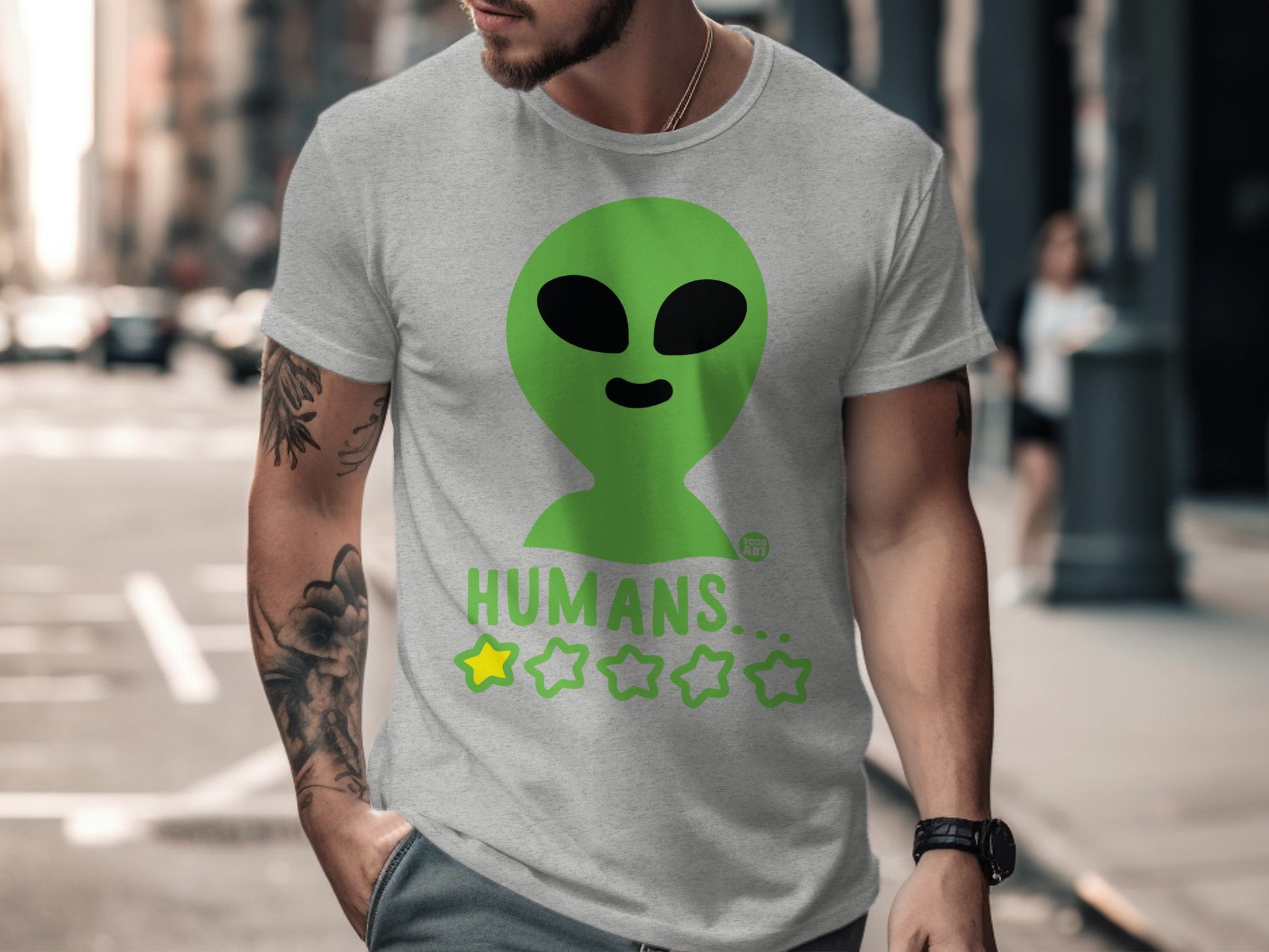 Funny Alien Humans Rating Graphic T-Shirt