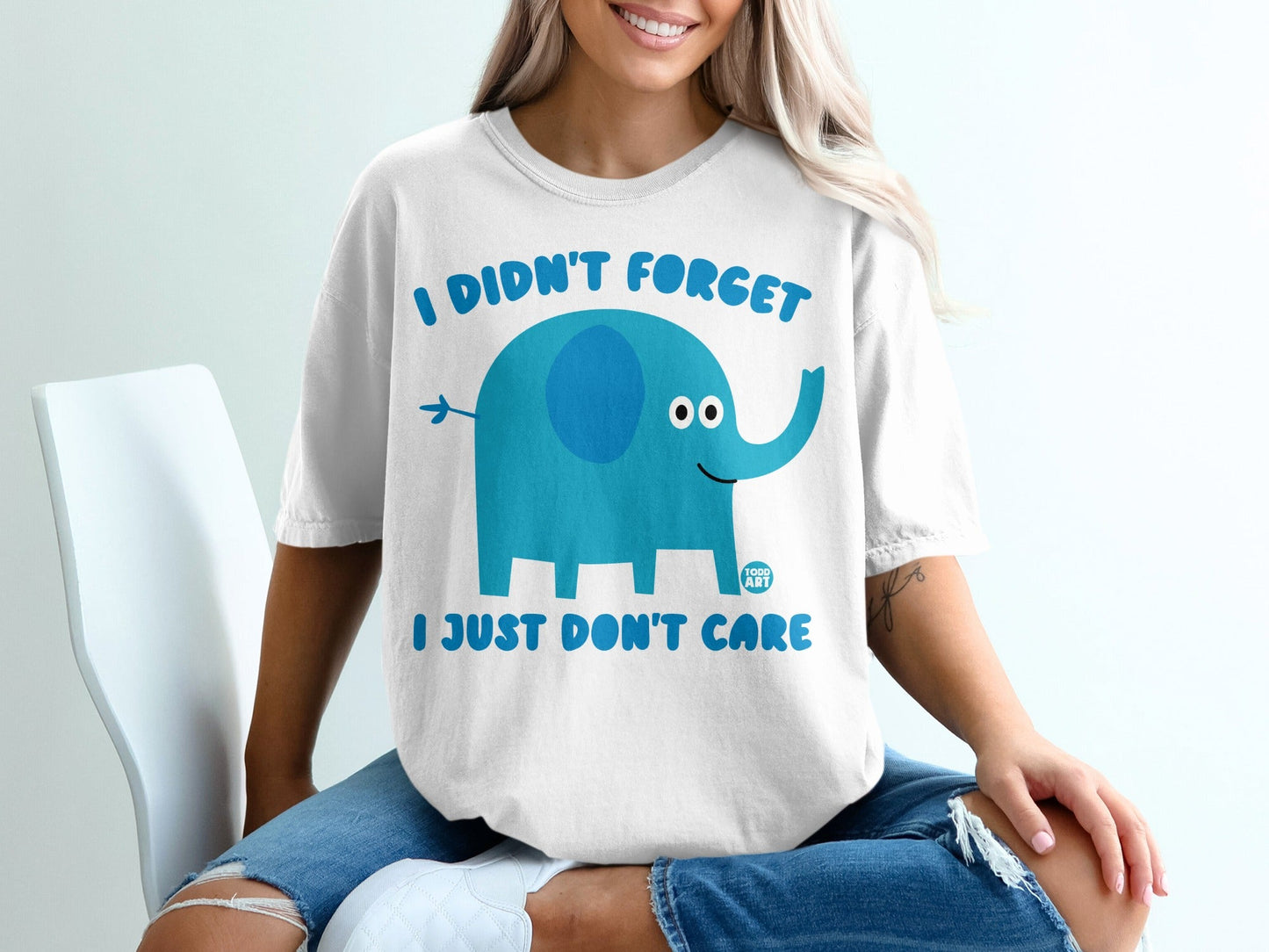I Didn't Forget I Just Don't Care Elephant Graphic T-Shirt