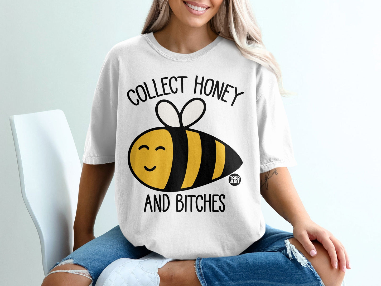 Collect Honey and Bitches Graphic T-Shirt