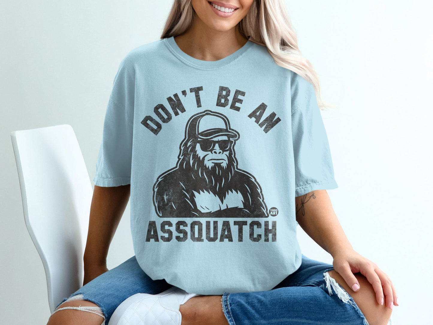 Don't Be An Assquatch Graphic T-Shirt