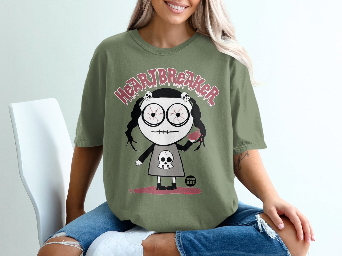 Heartbreaker Graphic Tod Art Skull Printed Fashion Tee