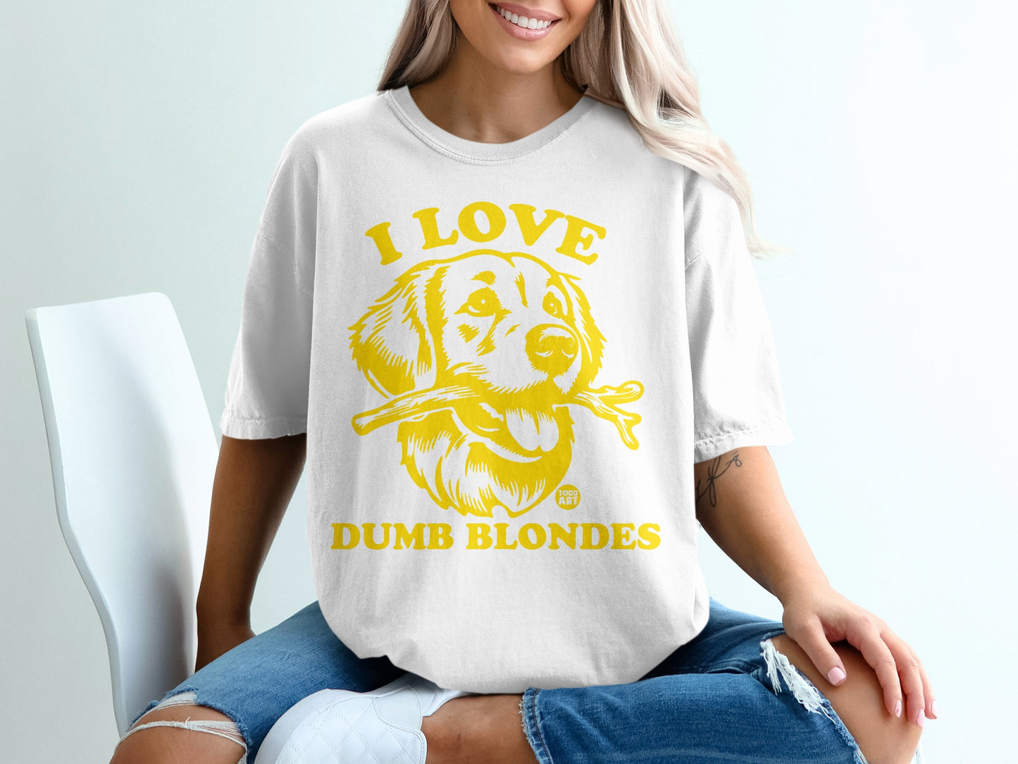 I LOVE DUMB BLONDES Funny Dog Graphic T-shirt