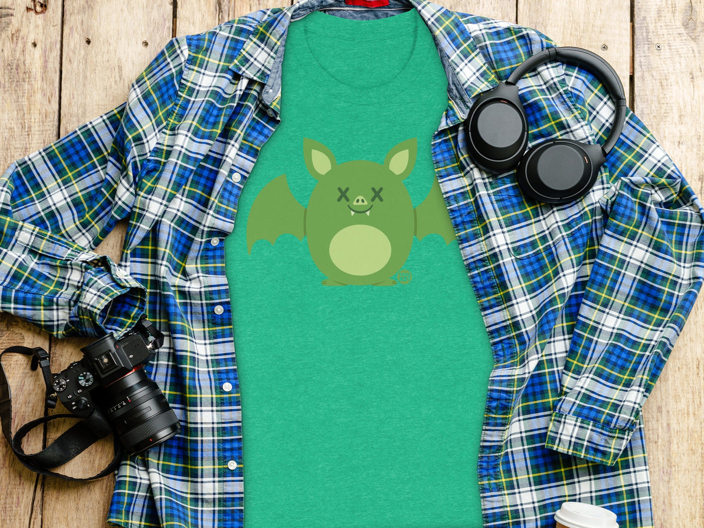 Quirky Bat Graphic Teal T-shirt for Trendy Fashion Fans