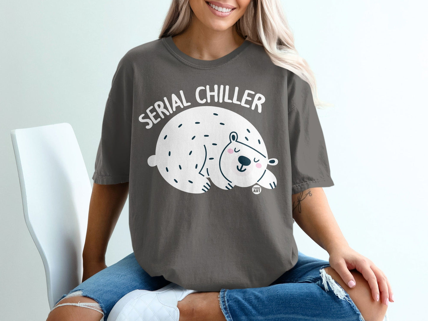 Serial Chiller Polar Bear Graphic Tee Shirt