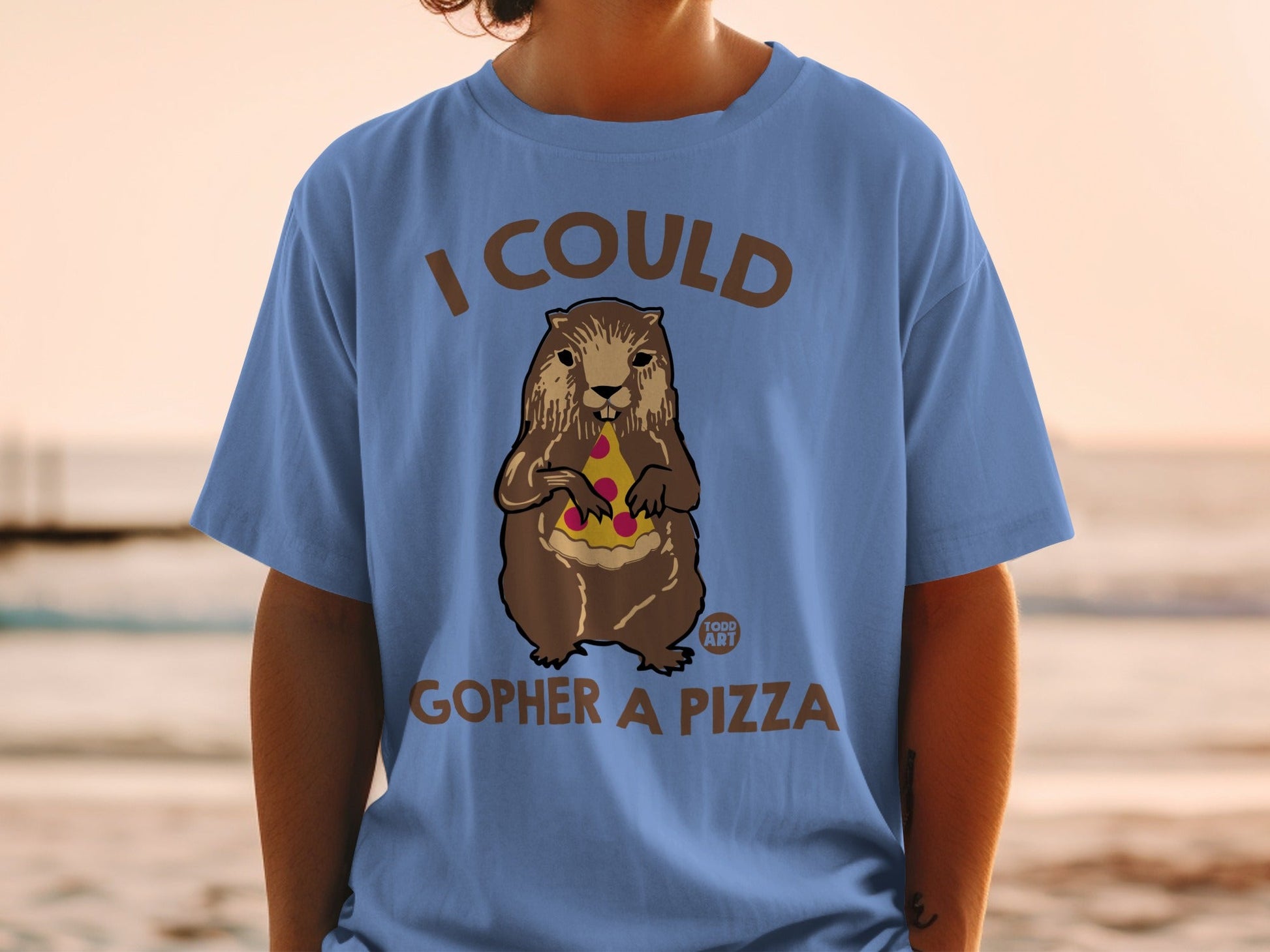 Blue t-shirt with a gopher holding a slice of pizza.