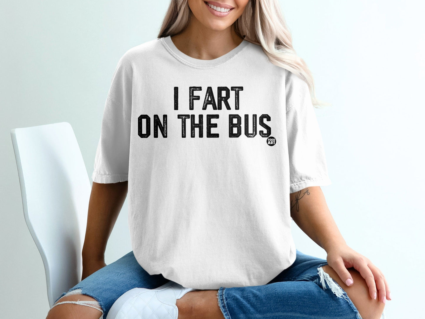 Humorous I Fart On The Bus Statement T-Shirt