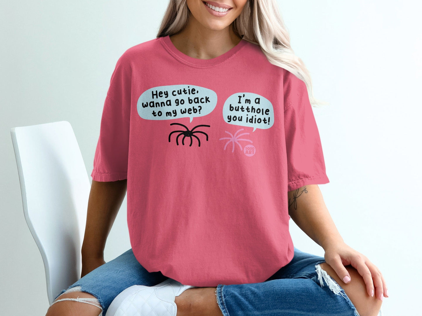 Hey Cutie Web Back and Butthole Idiot Text T-shirt