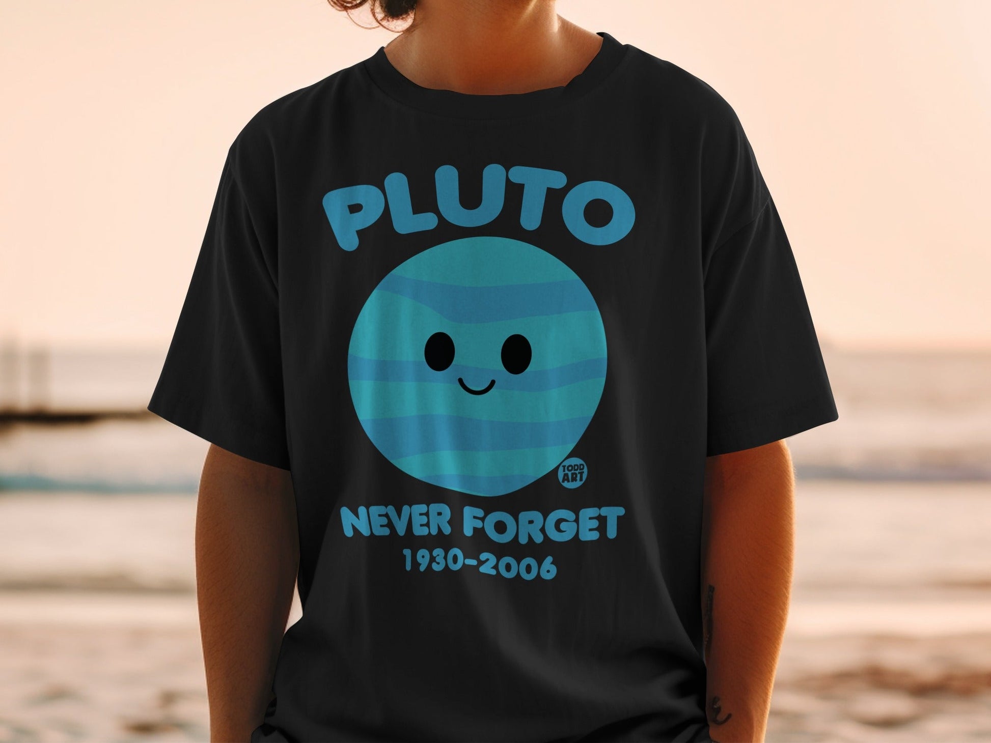 Pluto Never Forget 1930-2006 Graphic Shirt