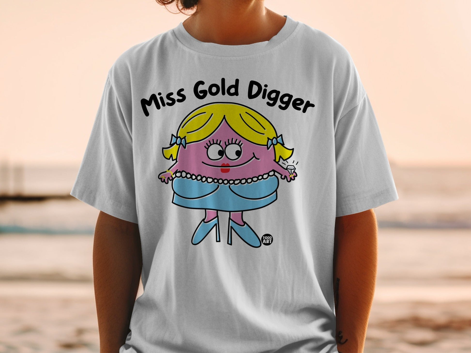 Miss Gold Digger Character Print Shirt for Kids