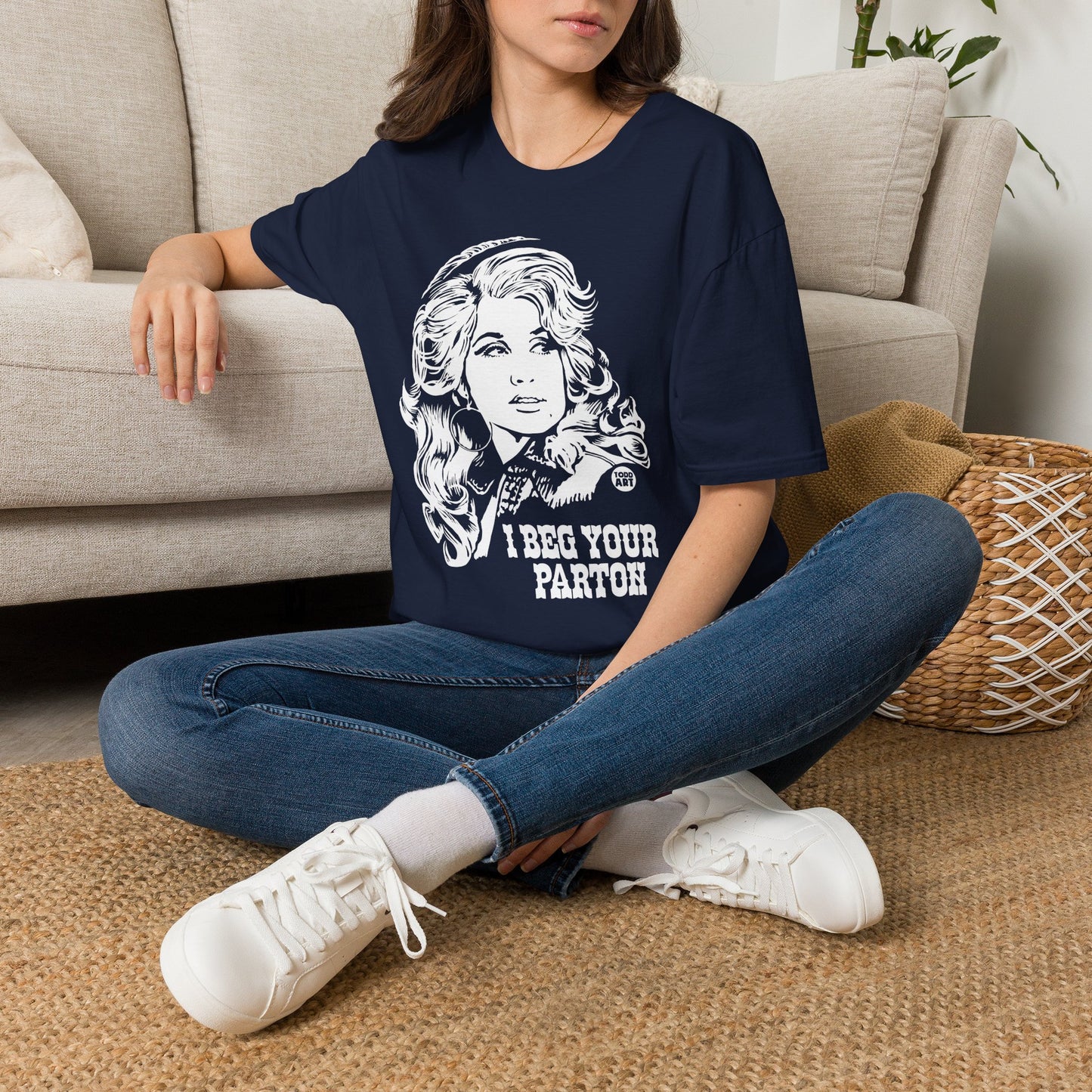 Dolly Parton Portrait T-Shirt — “I Beg Your Parton” Retro Country Graphic Tee