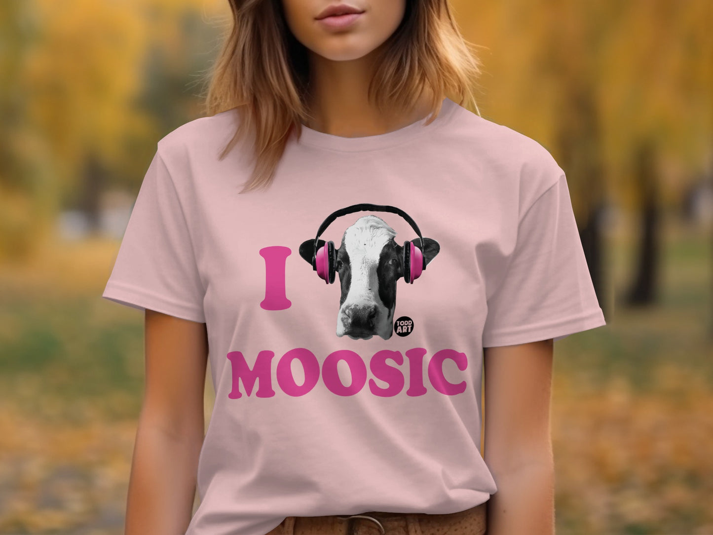 I Moosic Headphones Graphic T-Shirt
