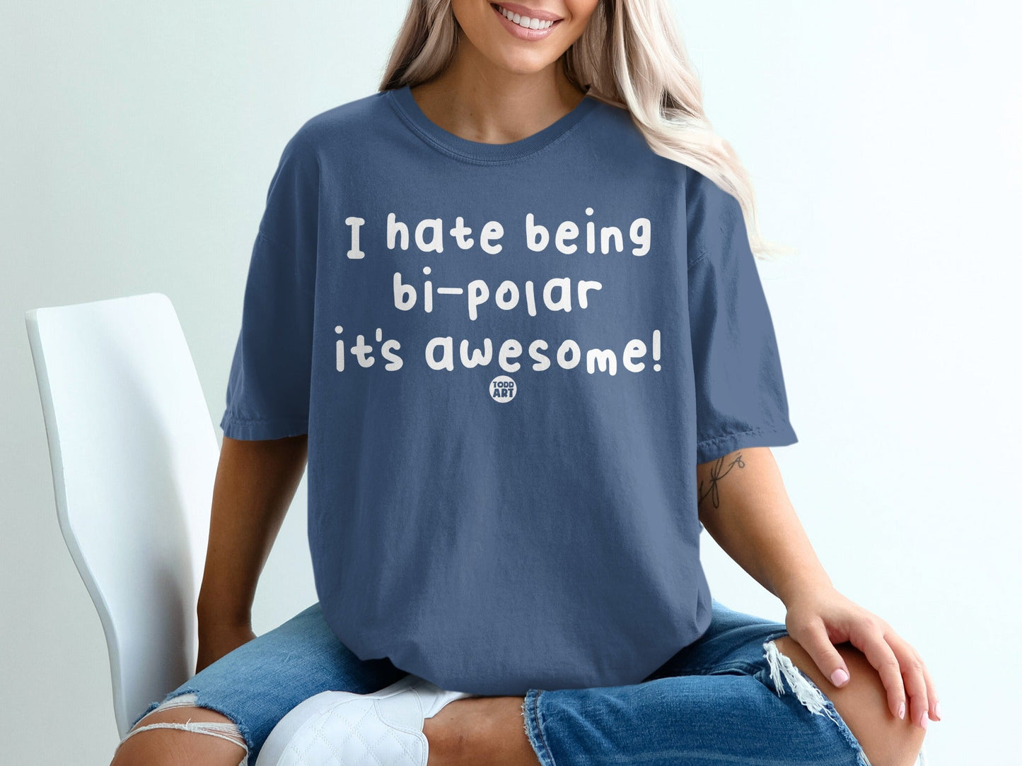 I Hate Being Bipolar It's Awesome Graphic T-Shirt