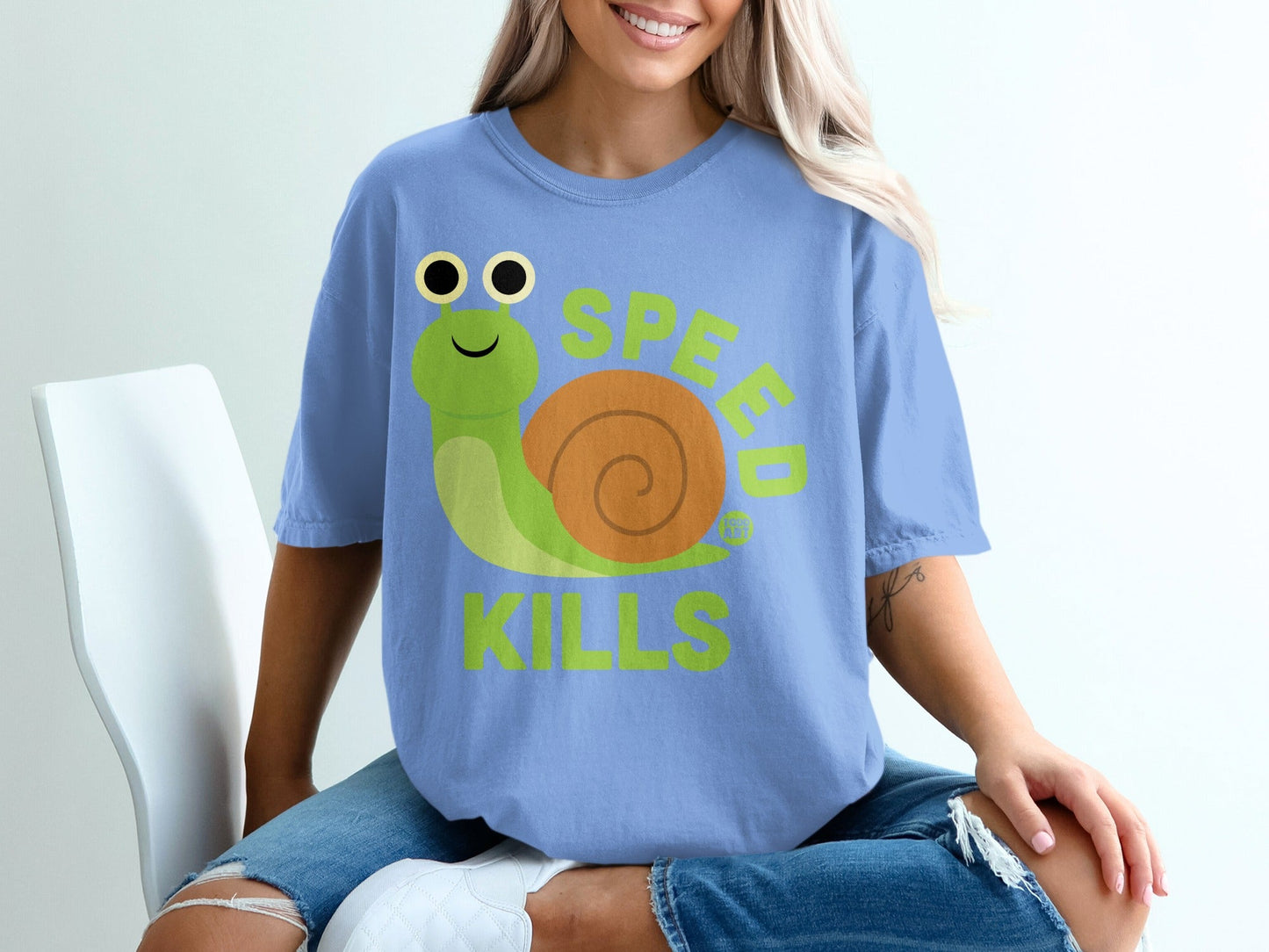 Cute Speed Kills Snail Graphic T-Shirt