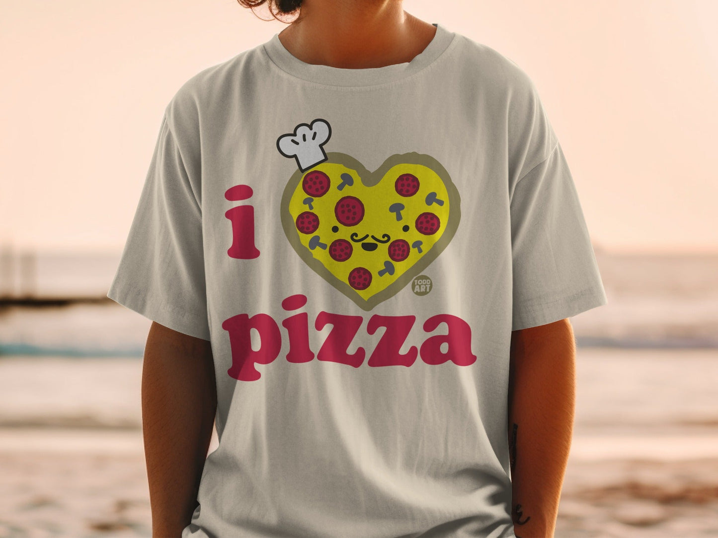 I Love Pizza Heart Design Graphic T-Shirt