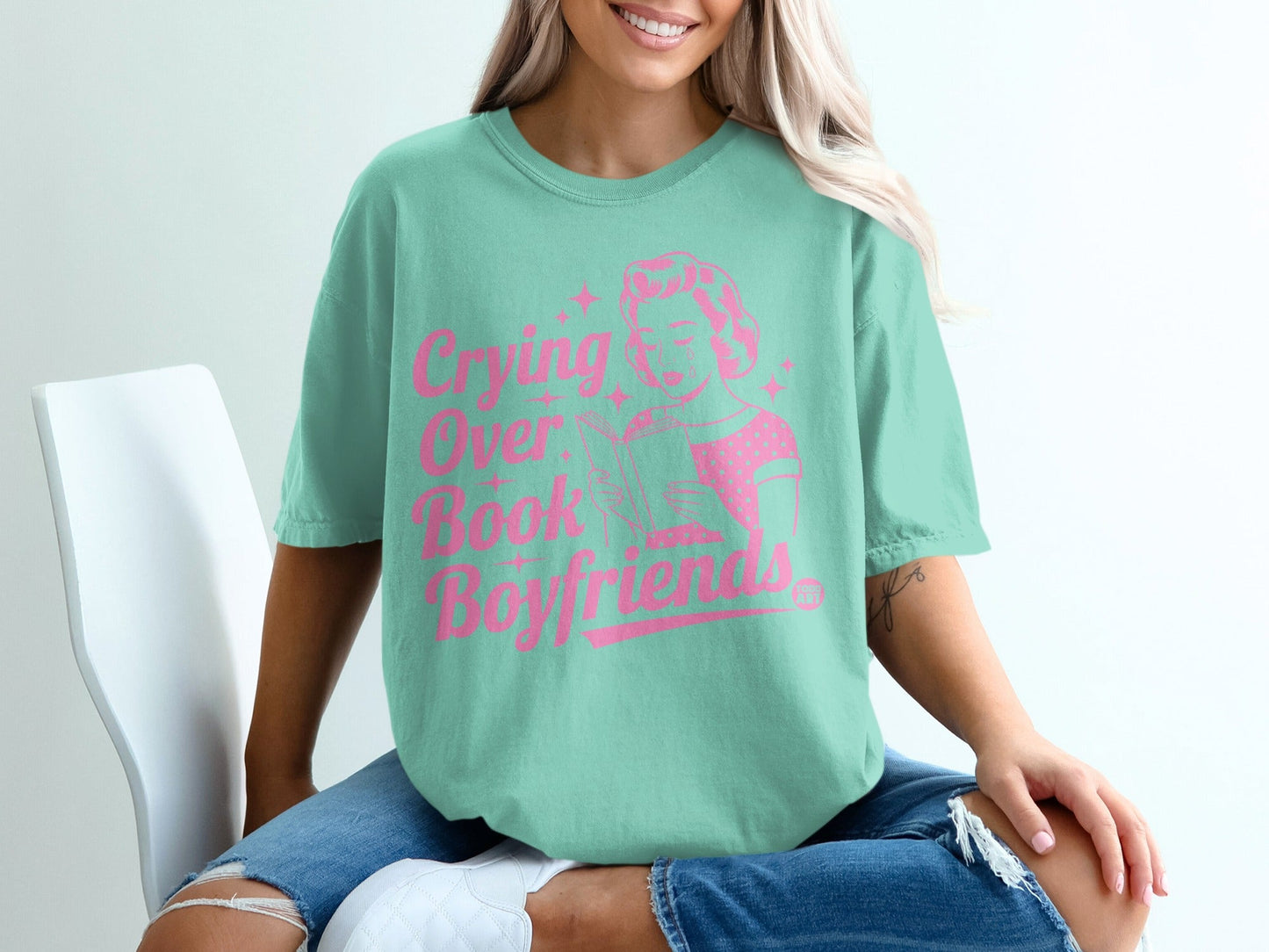 Crying Over Book Boyfriends Retro Style T-shirt