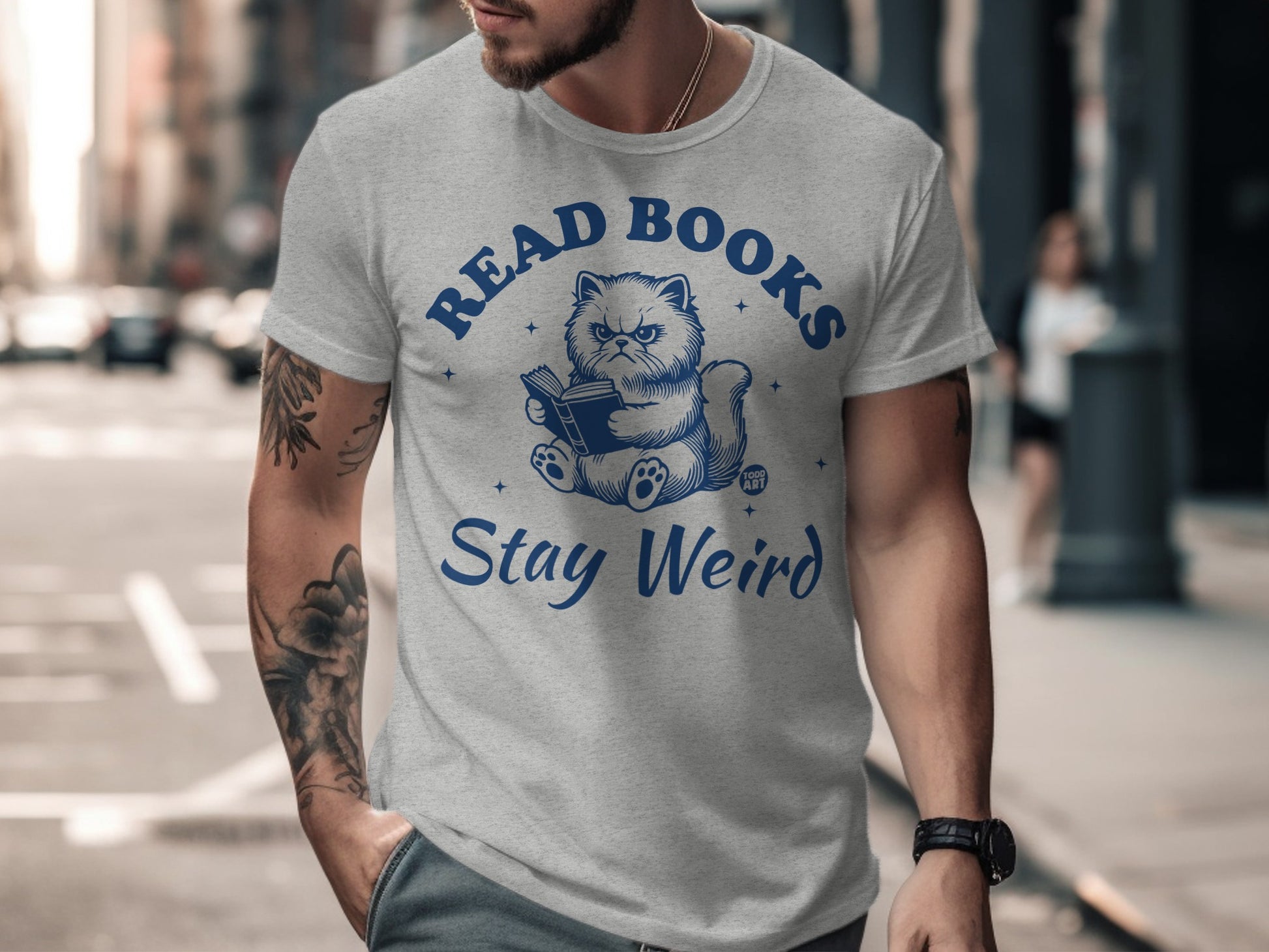 Read Books Stay Weird Cat Themed T-shirt
